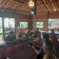 Rapat monitoring dan tindak lanjut hasil pengawasan penandaan dan pengujian produk industri rumah tangga pangan