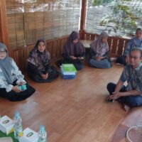 Kegiatan verifikasi lapangan izin operasional TK Al Qolbi di Desa Kalisari Kecamatan Sayung Kabupaten Demak