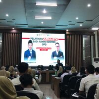 Mengikuti Pelatihan Jurnalistik Admin Media Sosial Media Perangkat Daerah