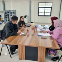 Kunjungan pengawasan penanaman modal bersama Dinnakerind ke PT. Forever Young International yang beralamat di Kawasan Industri JIPS Blok H1 Ds. Batu Kec. Karangtengah.