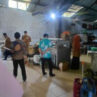 Kegiatan verifikasi pengecekan lapangan terkait izin sertifikat laik higiene sanitasi jasa boga CV MUMUN MANDIRI BERKAH