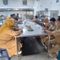 Kegiatan pembinaan terpadu pada Satuan Pelayanan Pemenuhan Gizi di wilayah Kecamatan Guntur