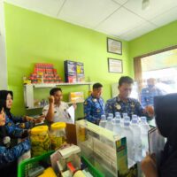 Visitasi apotek Enggal Sehat